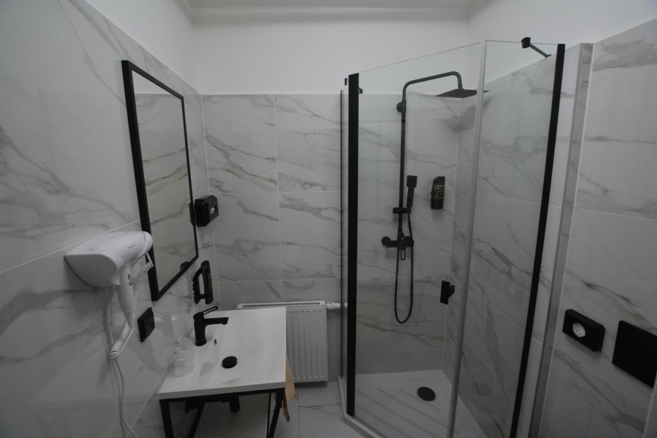 Stadthotel Das Філлах Екстер'єр фото