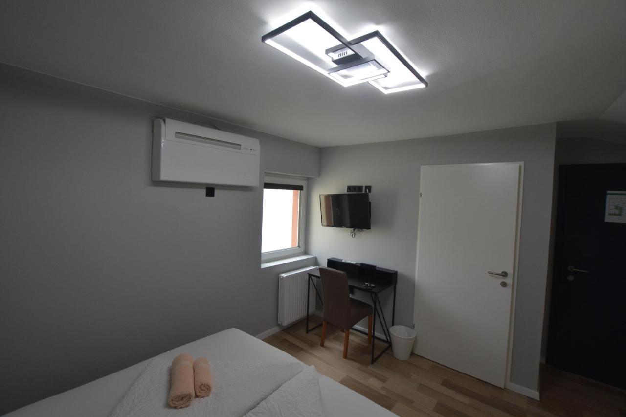 Stadthotel Das Філлах Екстер'єр фото