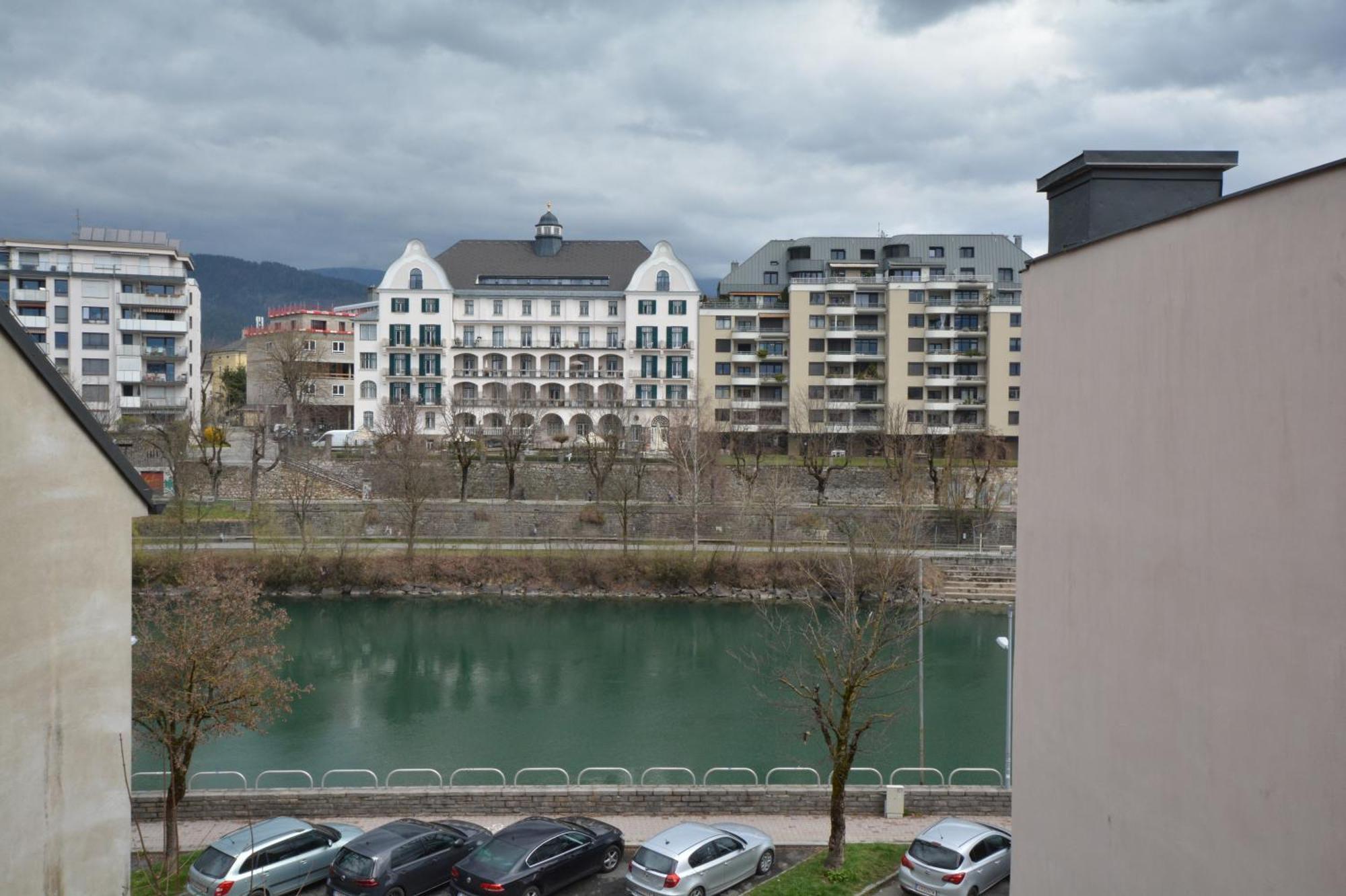 Stadthotel Das Філлах Екстер'єр фото